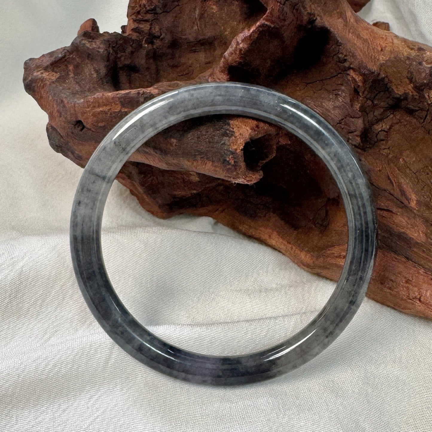 53.8 | Purple Wuji Skinny Jadeite Bangle