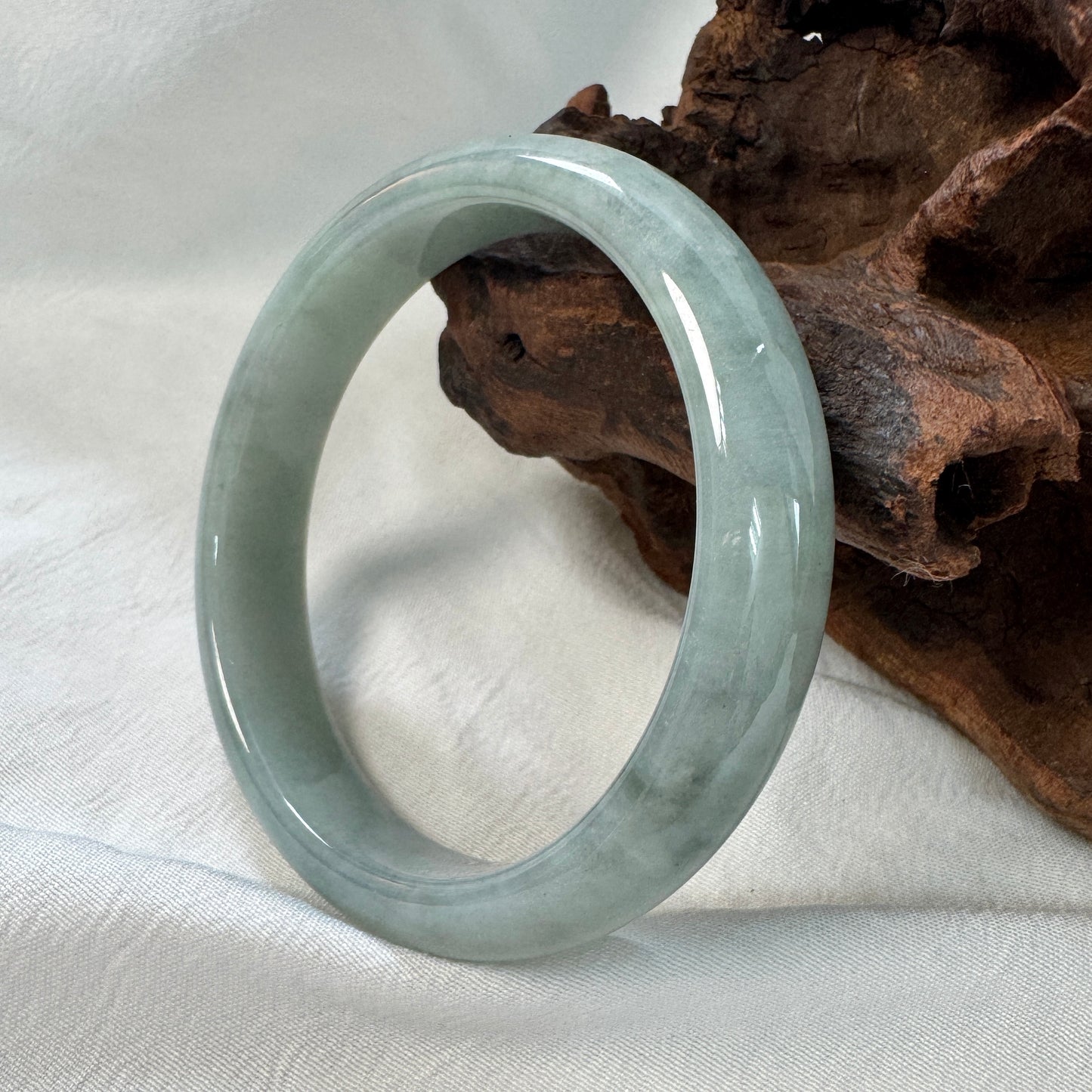 56.4 | Smokey Green Jadeite Bangle