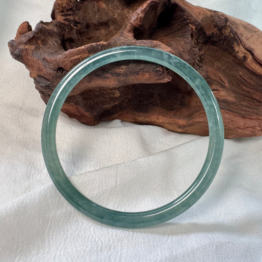 59.2 | Icy Teal Skinny Jadeite Bangle