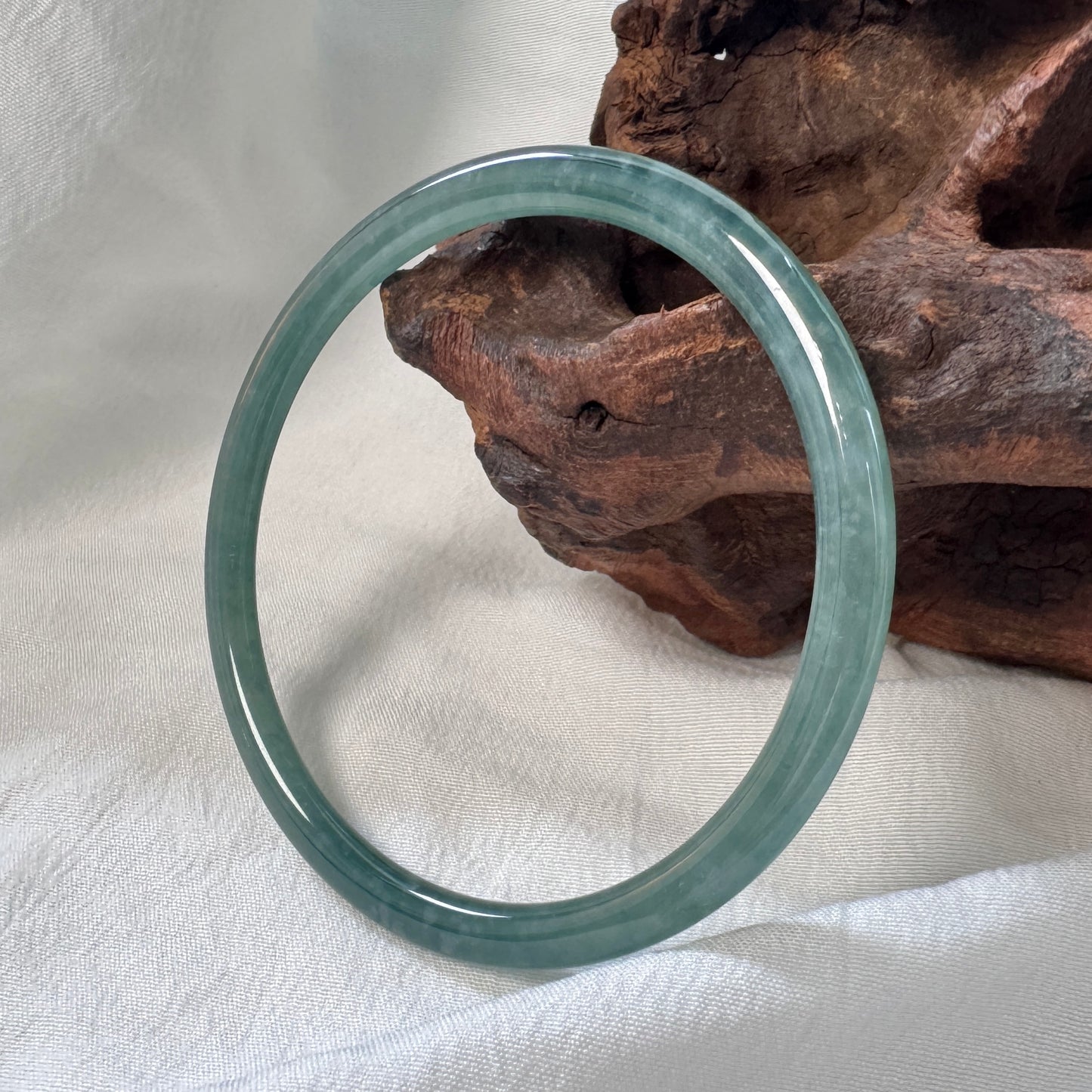 59.2 | Icy Teal Skinny Jadeite Bangle