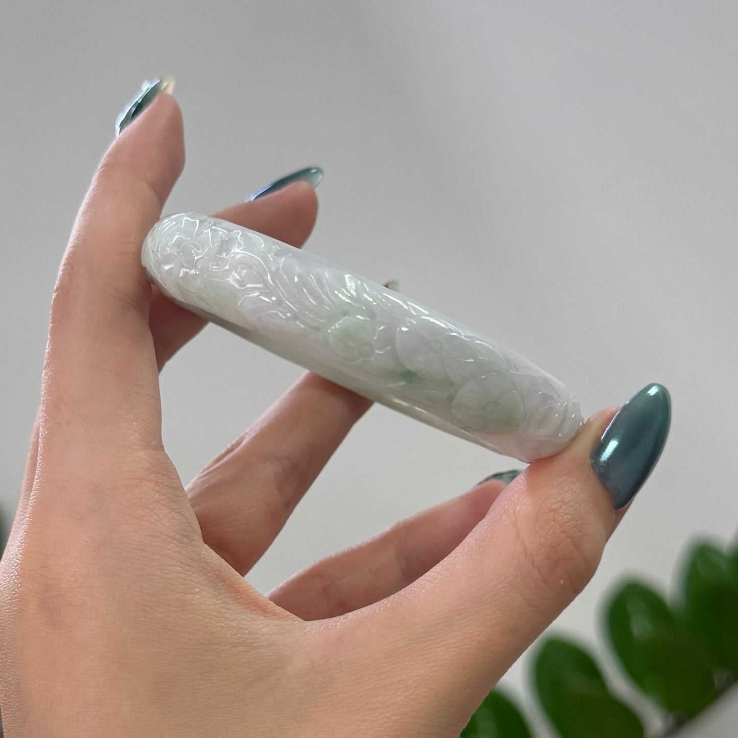 54.2 | Carved Lavender Green Jadeite Bangle