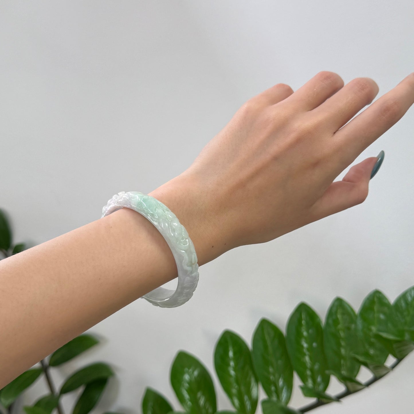 54.2 | Carved Lavender Green Jadeite Bangle