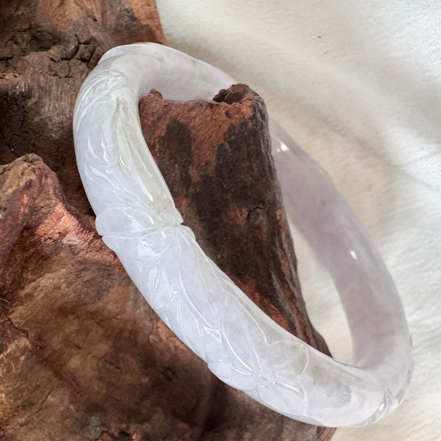 55 | Carved Lavender Jadeite Bangle
