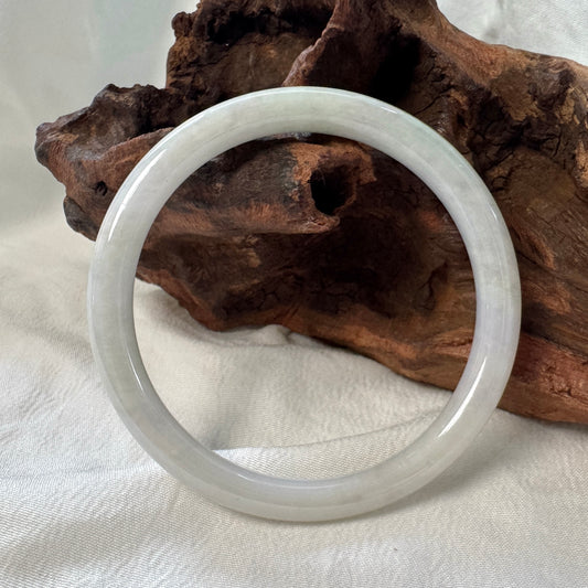 56 | Pale Green Skinny Jadeite Bangle