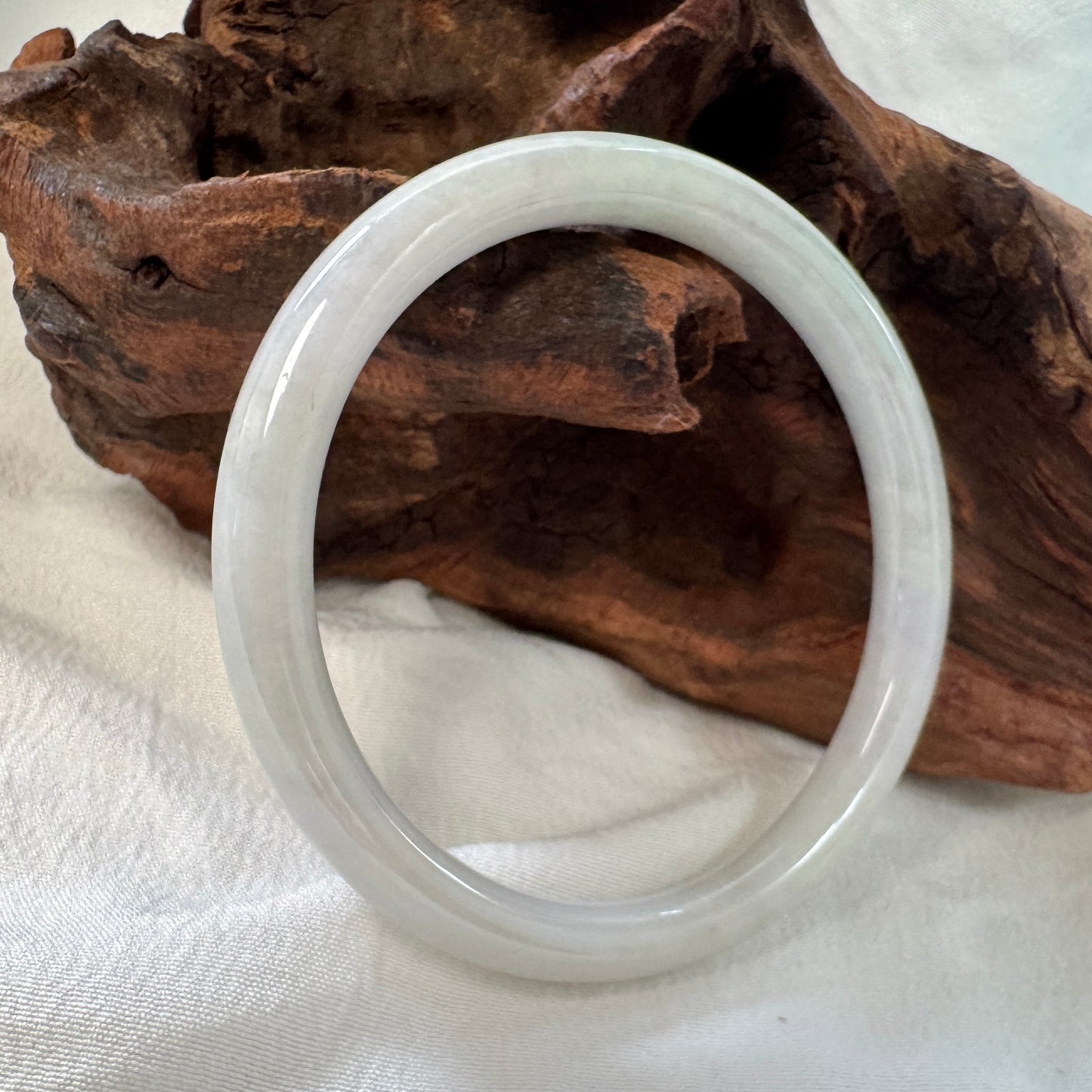 56 | Pale Green Skinny Jadeite Bangle