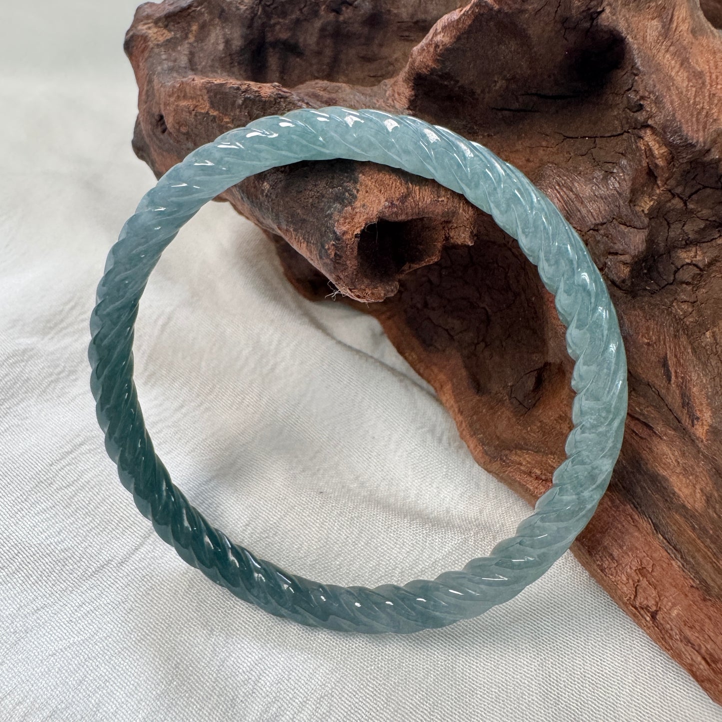 54 | Twisty Teal Jadeite Bangle