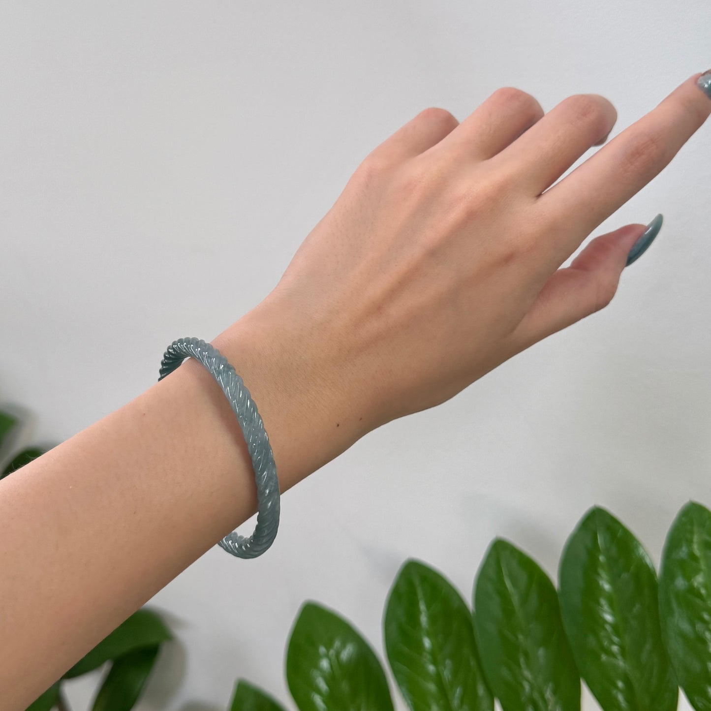 54 | Twisty Teal Jadeite Bangle