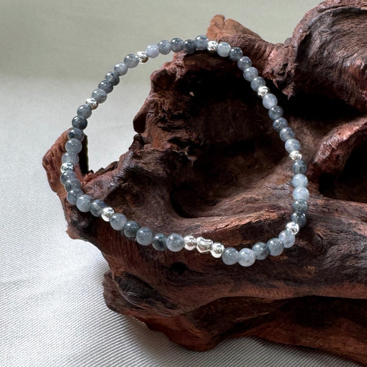 XOXO | Petite Grey Beaded Jadeite Bracelet