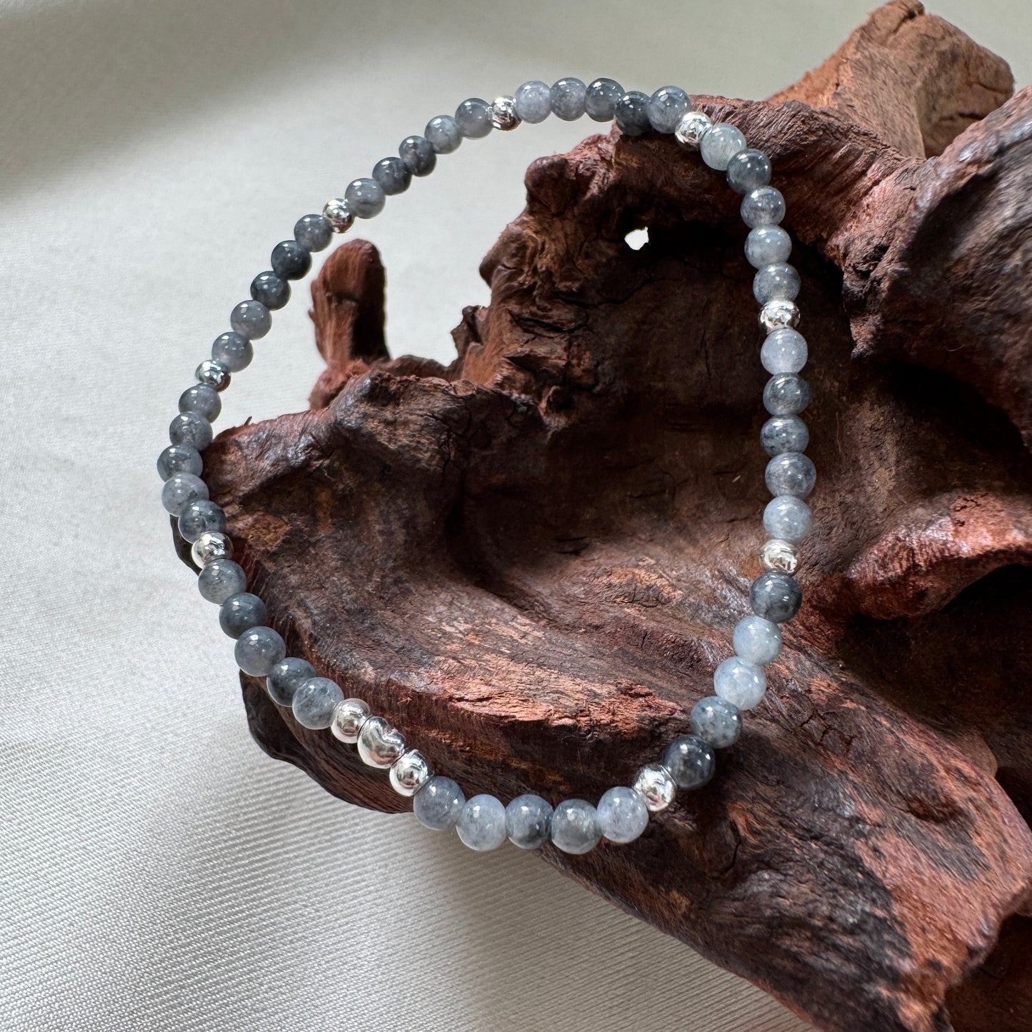 XOXO | Petite Grey Beaded Jadeite Bracelet