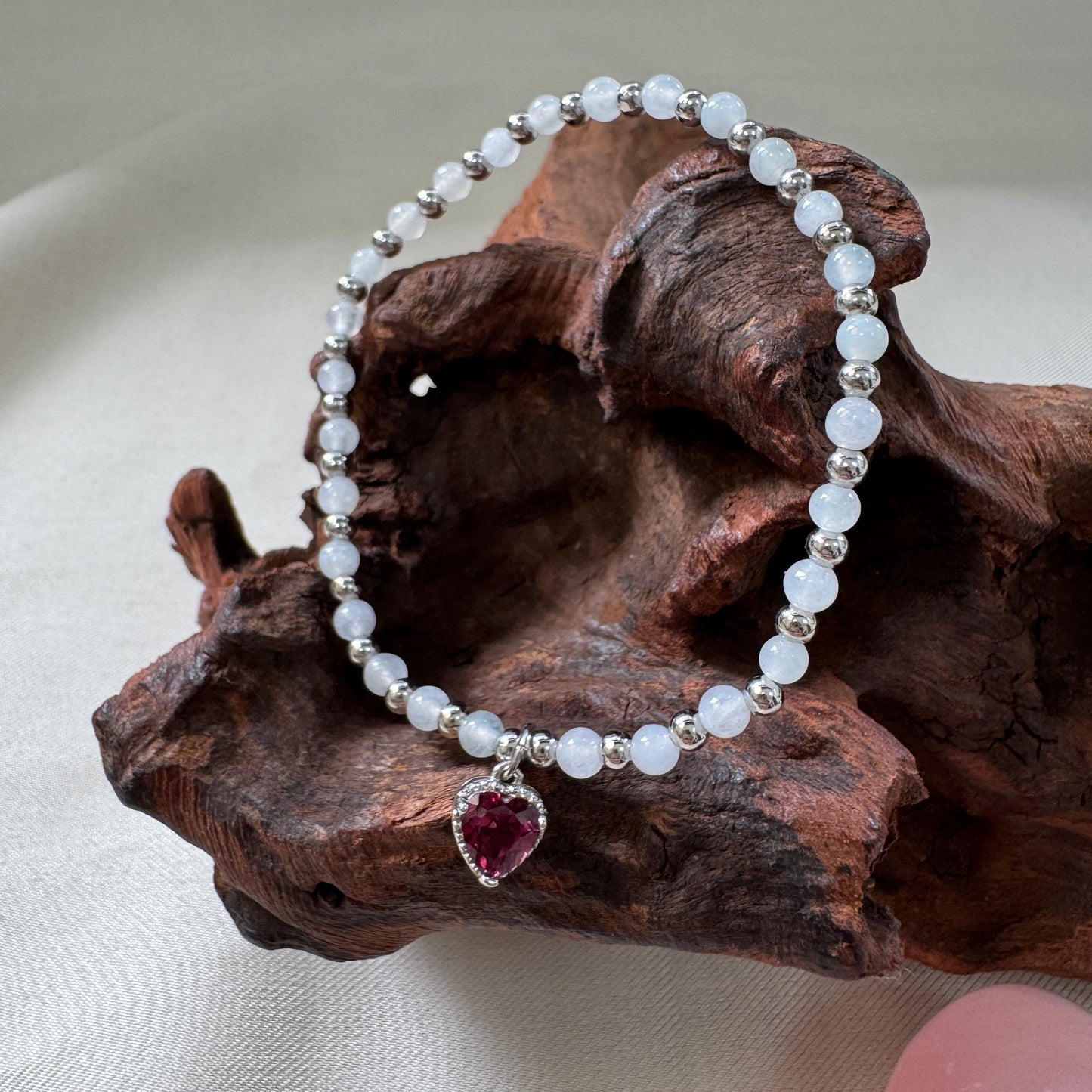 XOXO | Rhodolite Garnet x Beaded Jadeite Bracelet