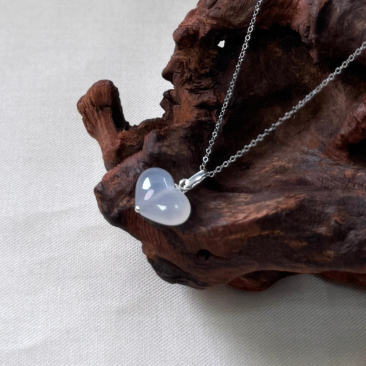 XOXO | White Heart Jadeite Necklace