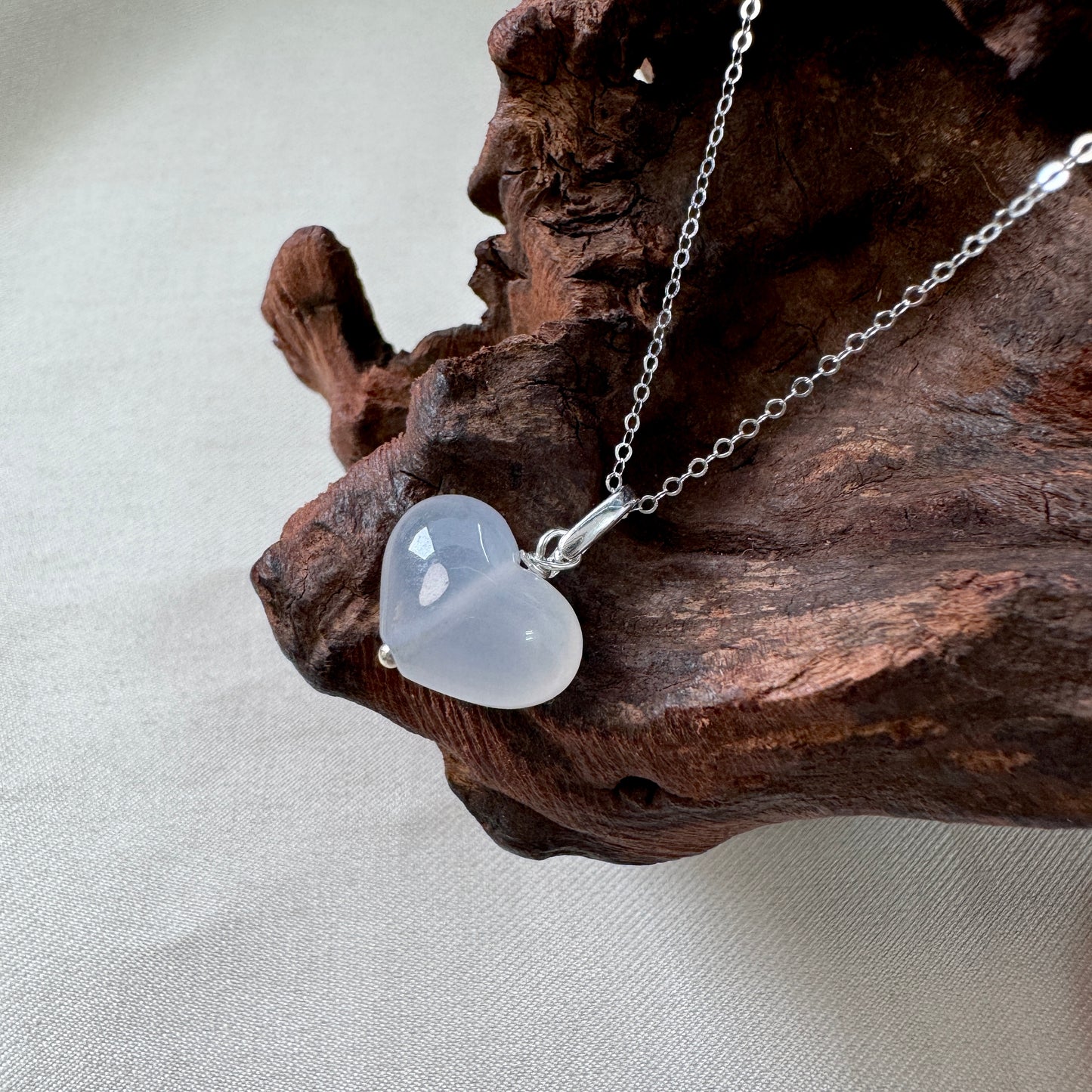 XOXO | White Heart Jadeite Necklace
