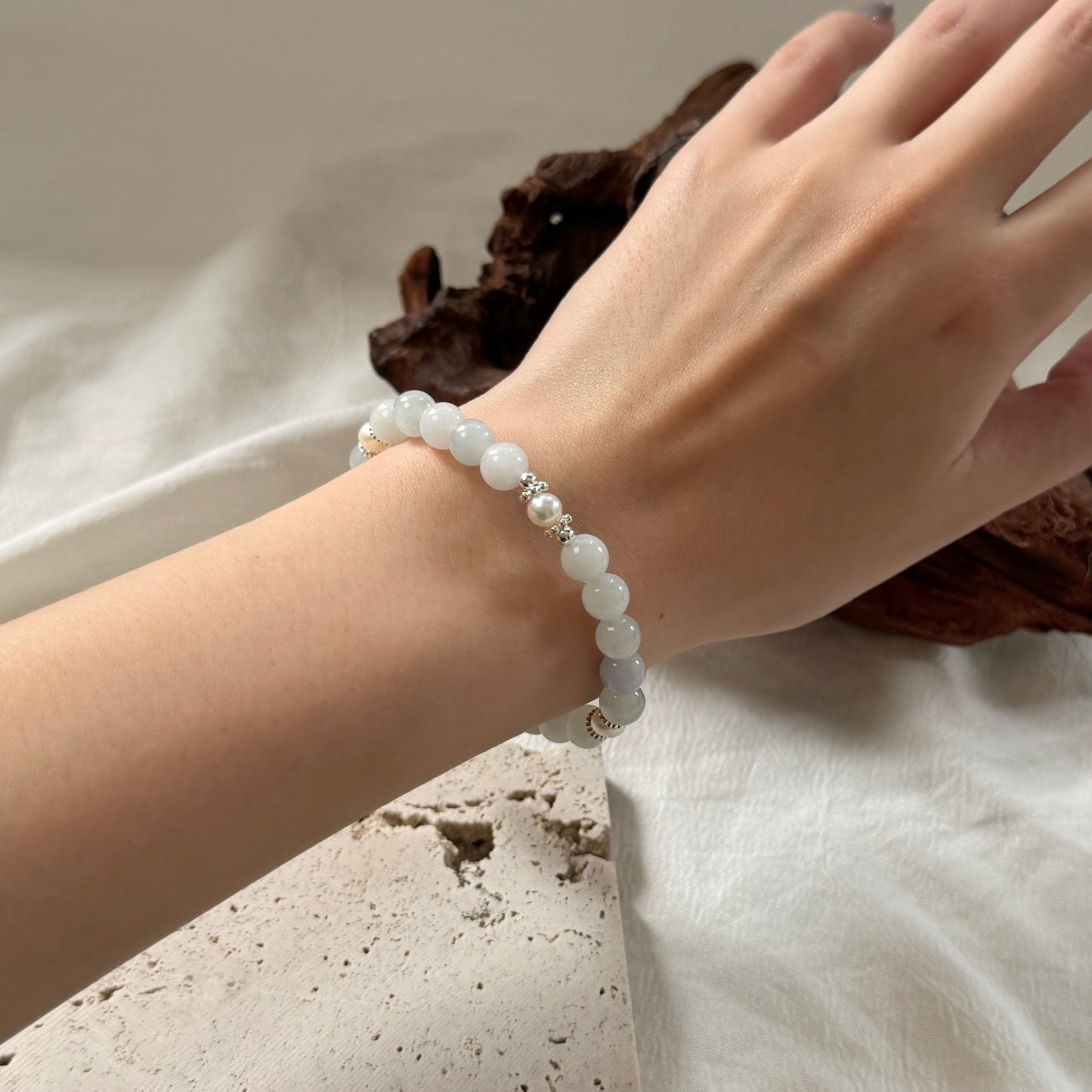ESTUARY | Freshwater Pearl x Jadeite Bracelet