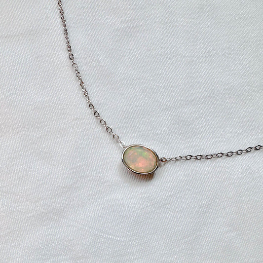 Arya Opal Necklace in Silver